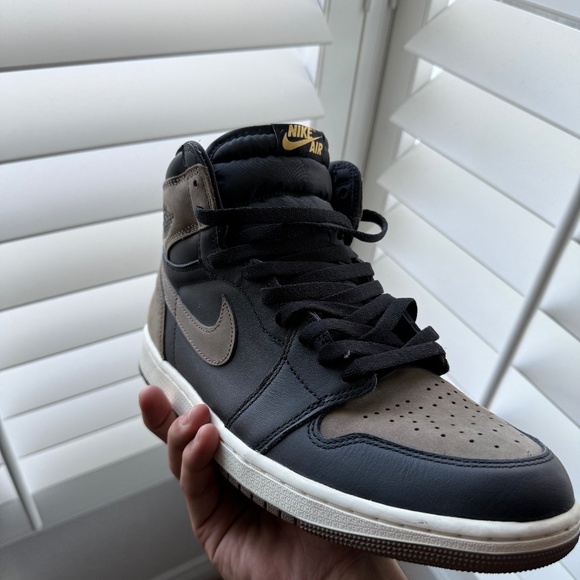 Jordan Palomino 1s - Picture 1 of 4
